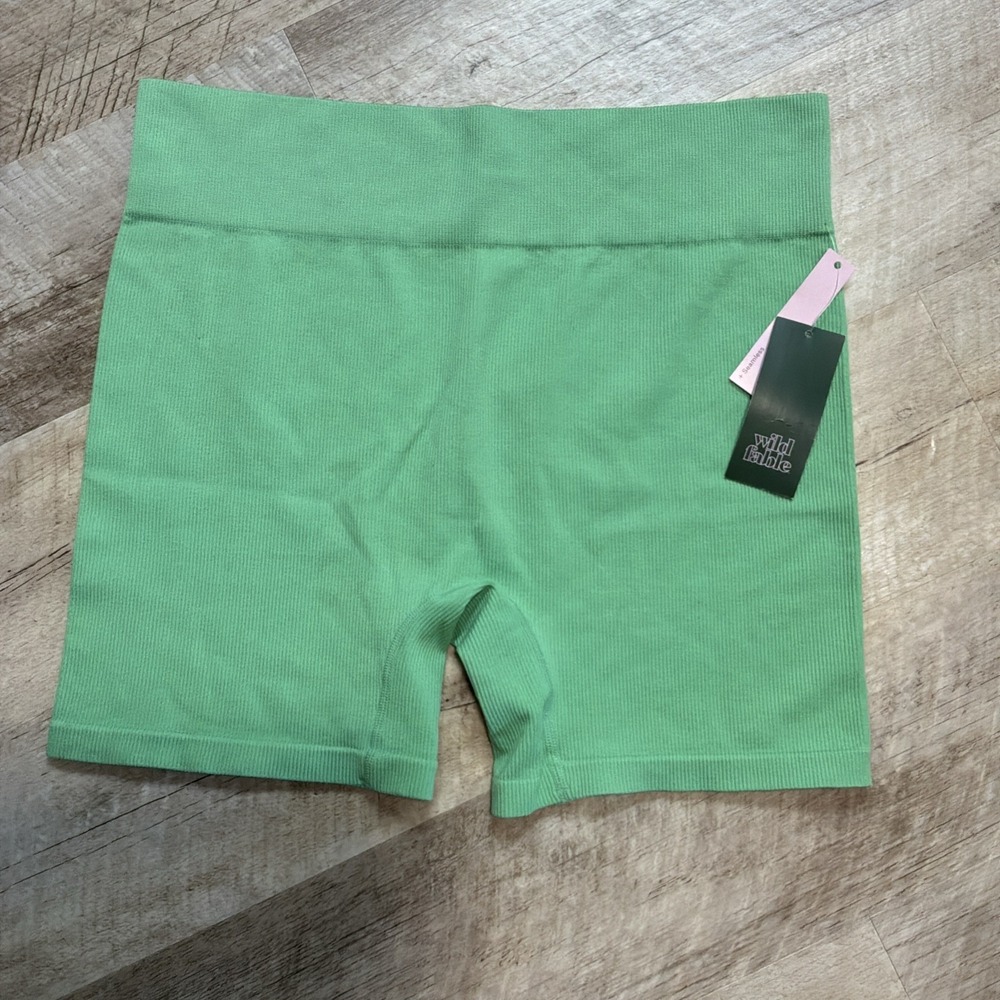 NWT Wild Fable Seamless Bike Shorts Women's Green Size XXL